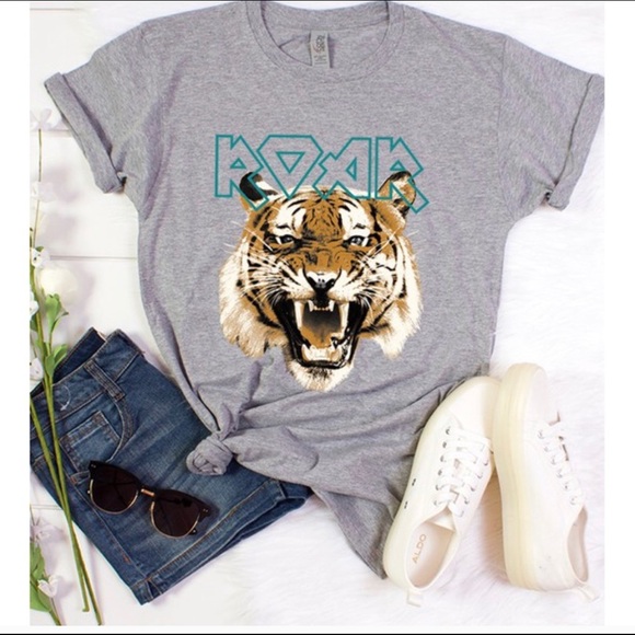roaring tiger cotton tee